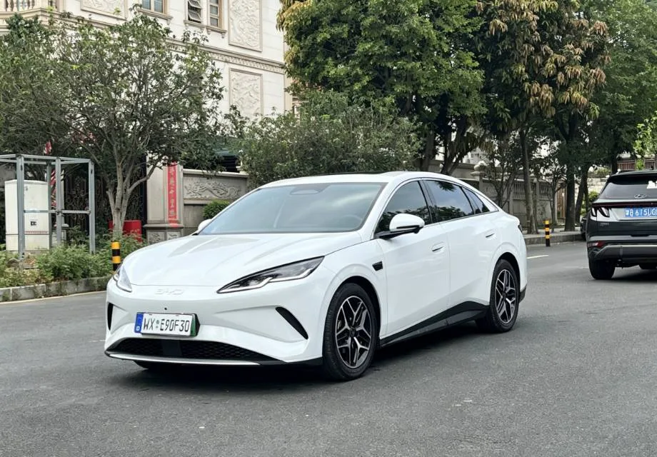 BYD 2025 Seal 06 EV 545KM Flagship Automatic