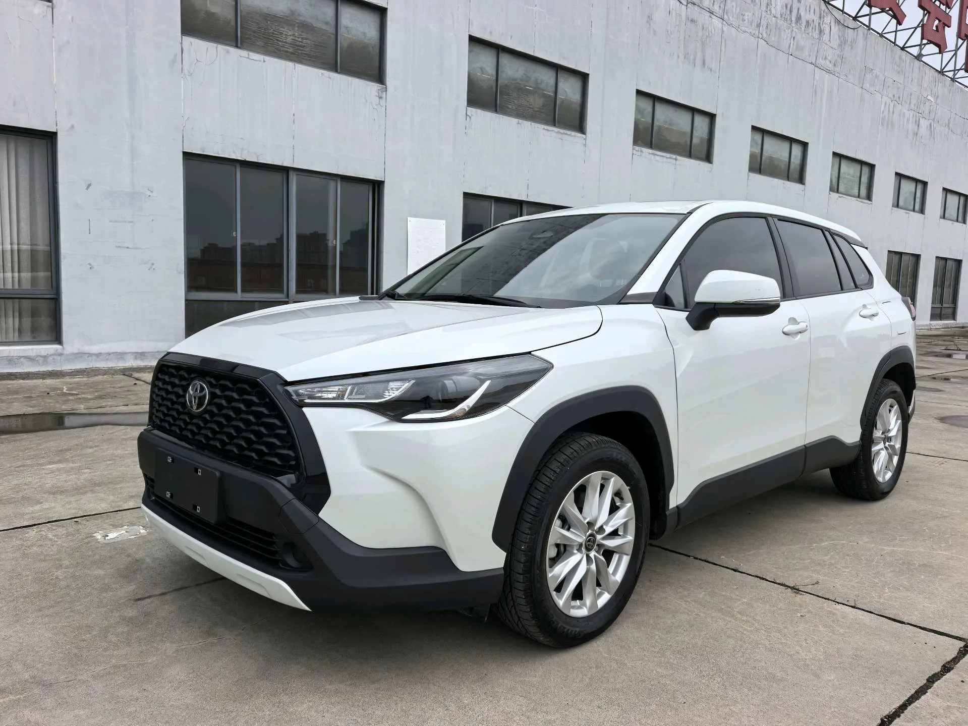2023 Toyota Corolla R-Line 2.0 CVT Elite Edition Automatic