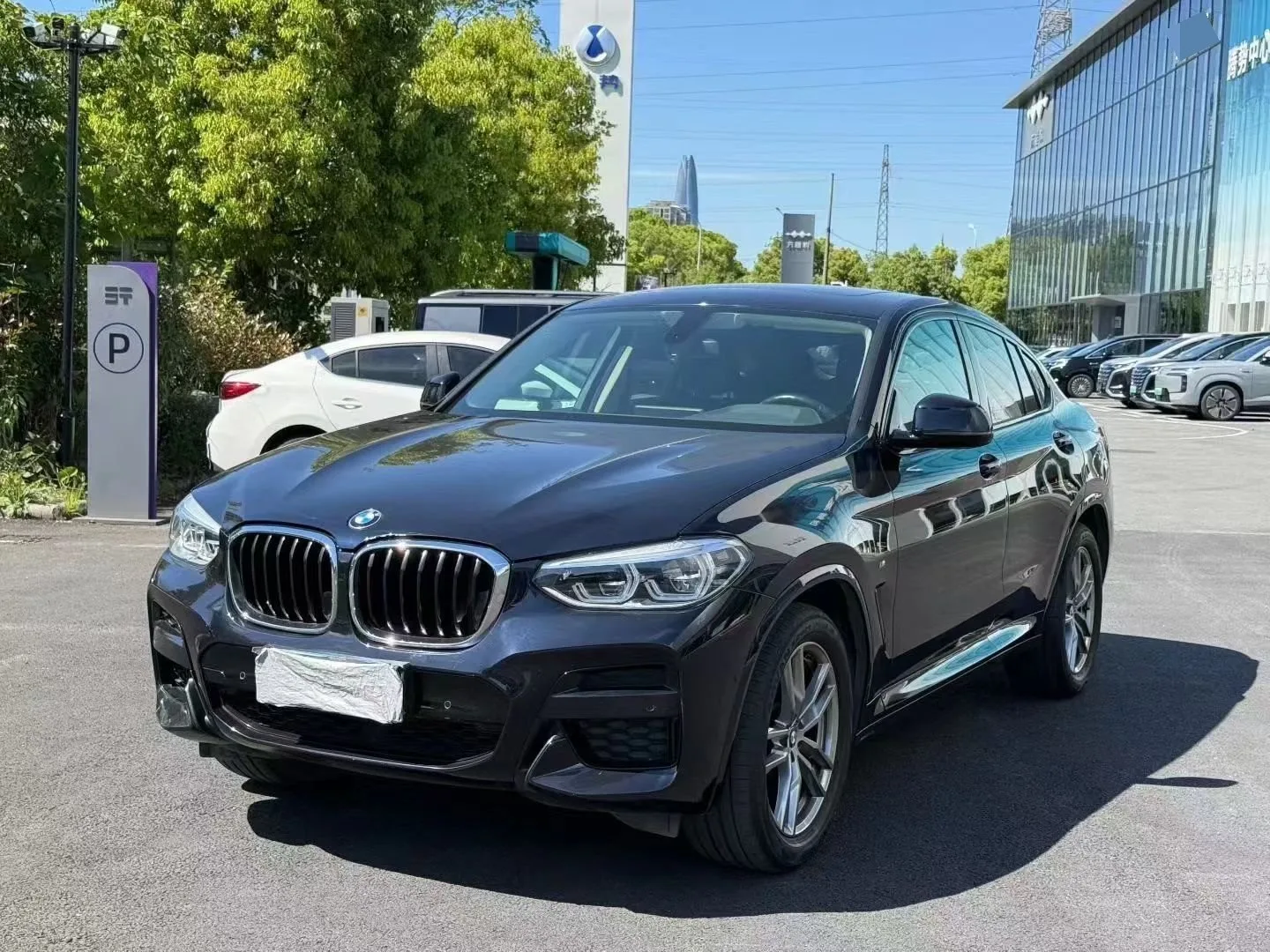 2021 BMW X4 xDrive 25i M Sport Night Line