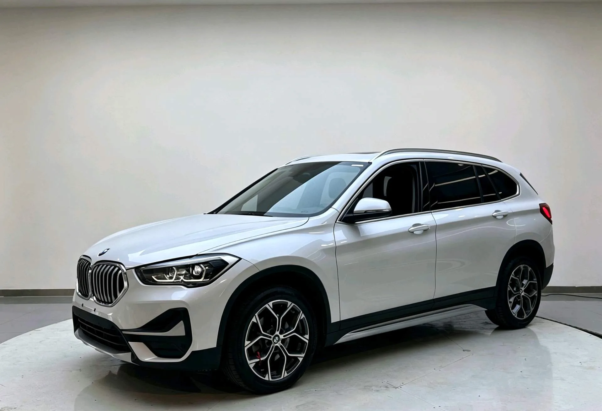 BMW X1 2022 sDrive20Li Premium