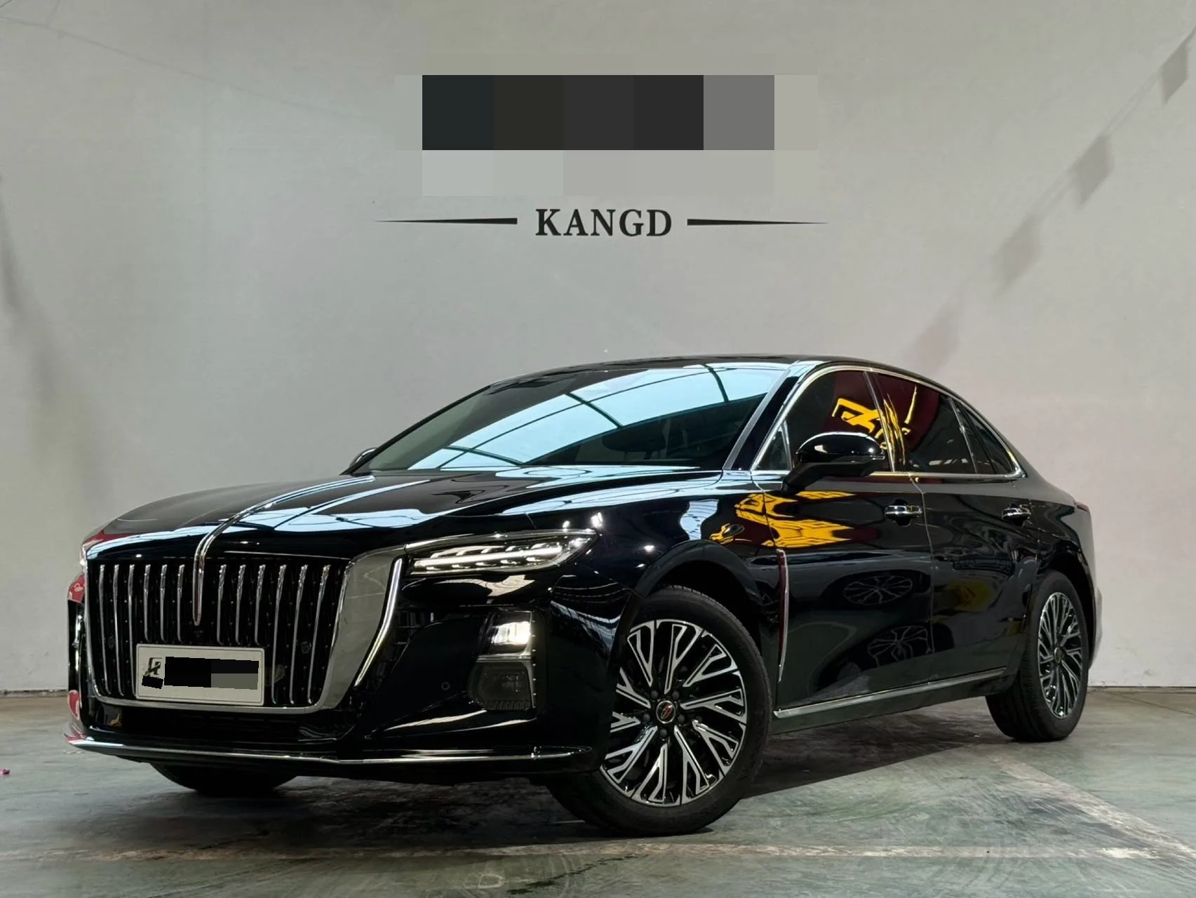 Hongqi 2025 H5 2.0T Flagship 500,000th Unit Commemorative Edition (Automatic Transmission)