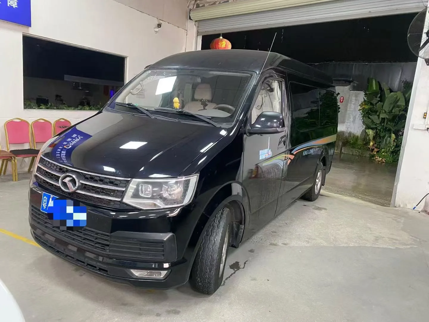 Jinlong 2017 Kairui Hulk 2.2 112 Horsepower M1 Comfort Edition 6-9 Seater High Roof Manual Transmission