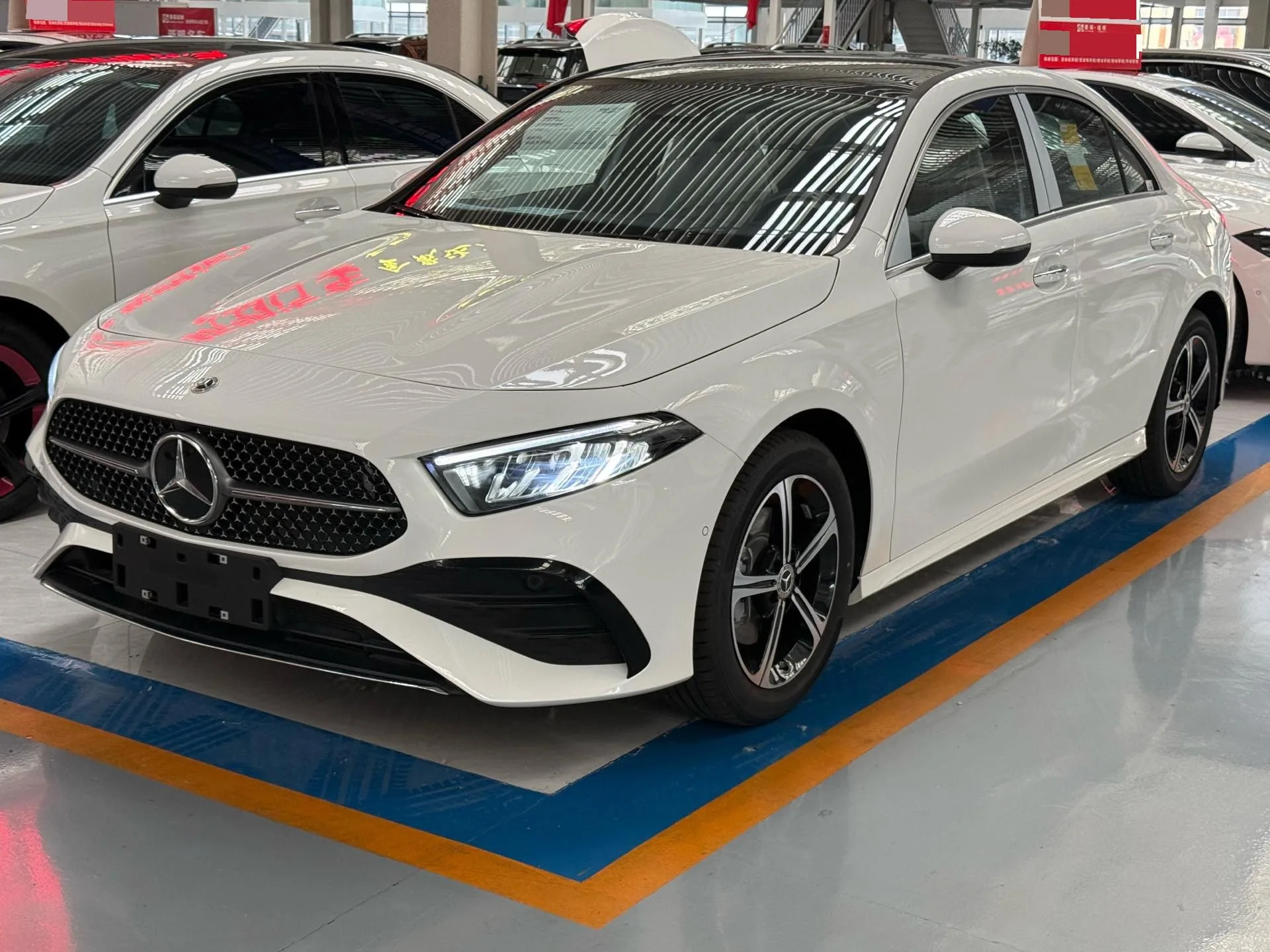 Mercedes-Benz A-Class 2025 Model Year A 200 L 1.3T Style (Facelift) Automatic Transmission