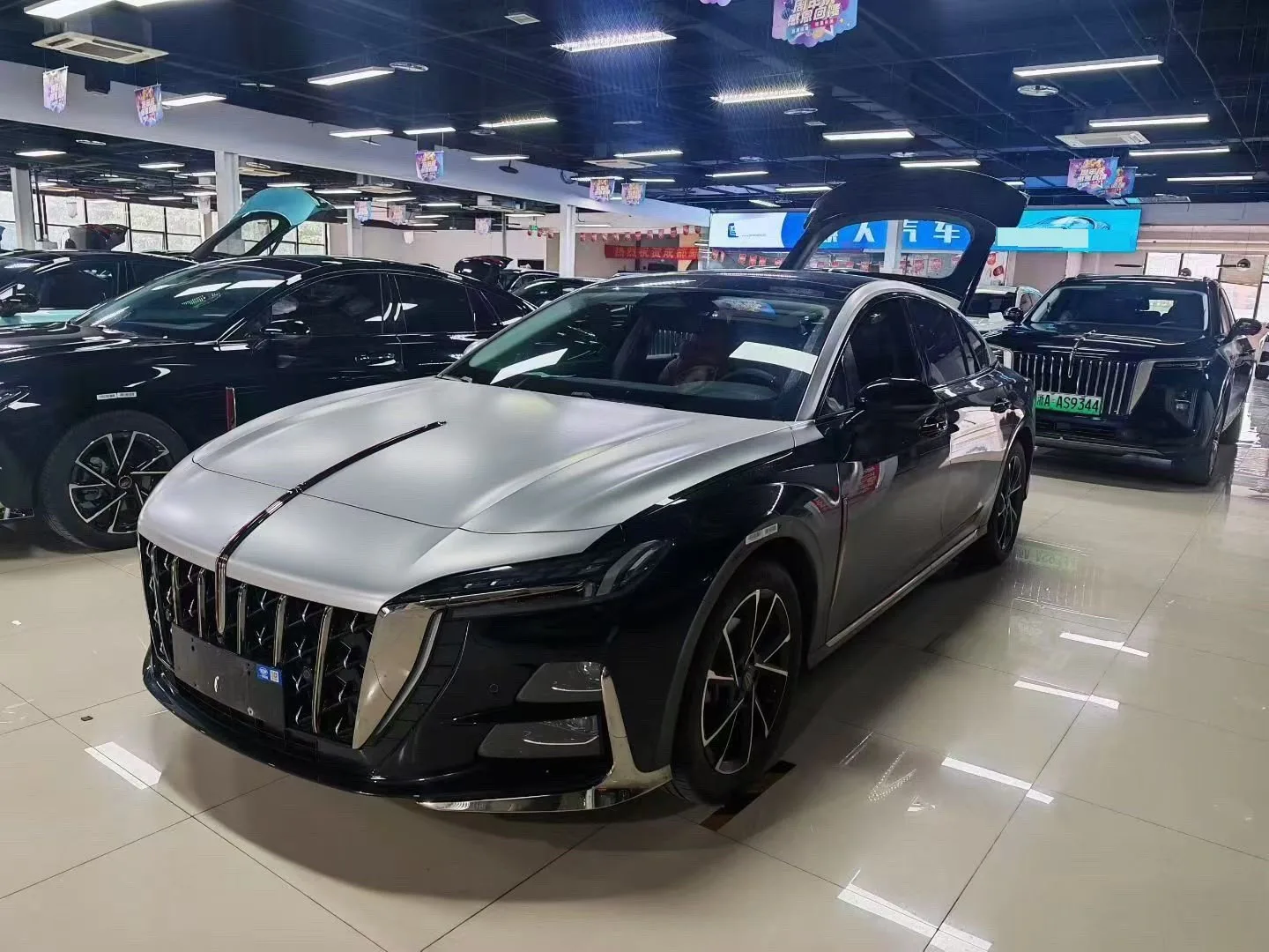 Hongqi H6 2023 2.0T Premium Edition