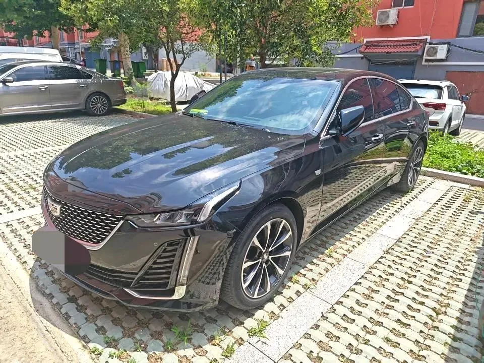 2022 Cadillac CT5 28T Premium