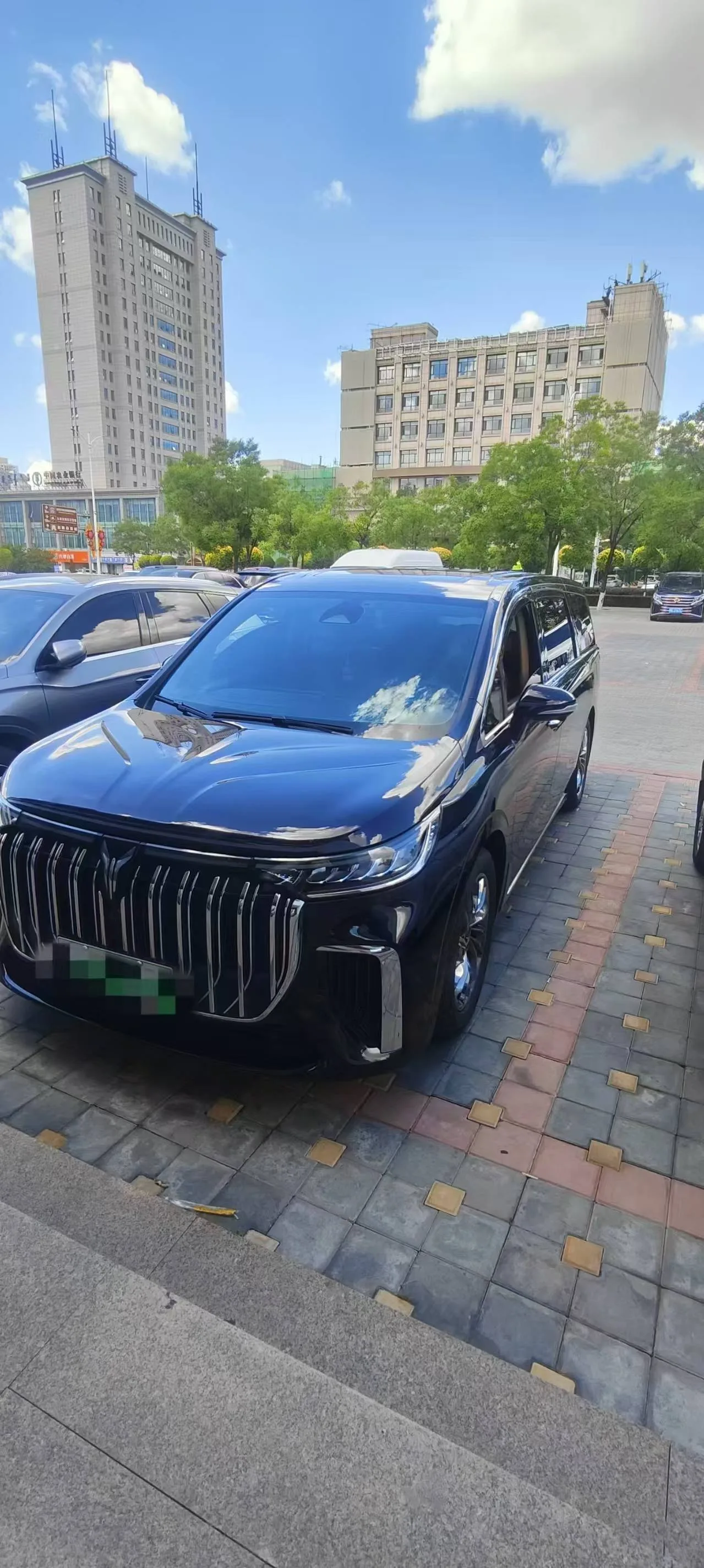 Dreamer 2024 PHEV Ultra-Long Range Flagship Edition