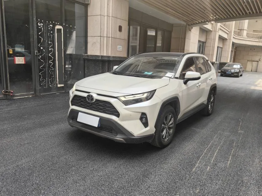 Toyota 2023 RAV4 2.0 CVT 2WD Fashion Plus Edition Automatic
