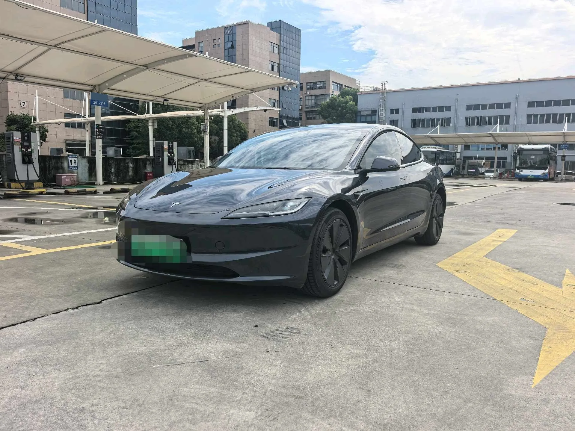 Model 3 2023 Rear-Wheel Drive