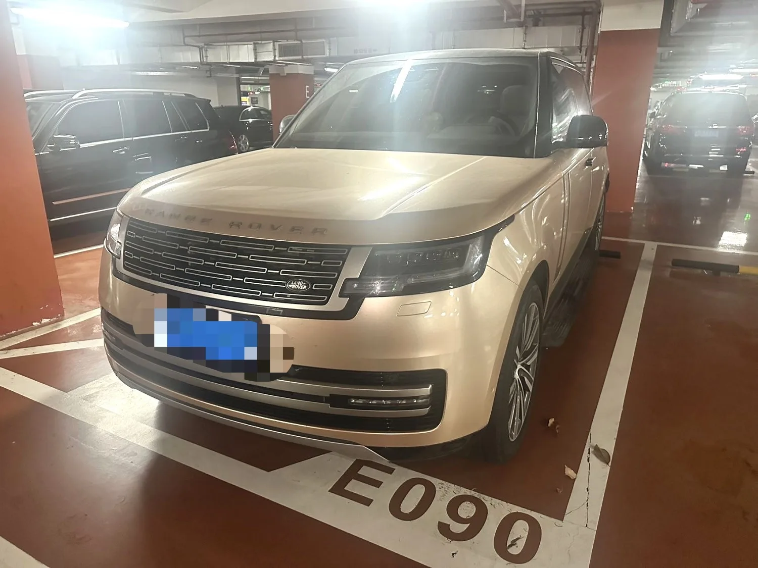 2025 Land Rover Range Rover (Imported) 48V 3.0T L6 400PS Extended Wheelbase Automatic