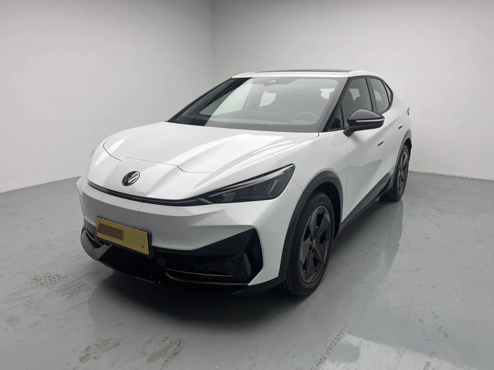 Volkswagen 2025 06 Pure Automatic