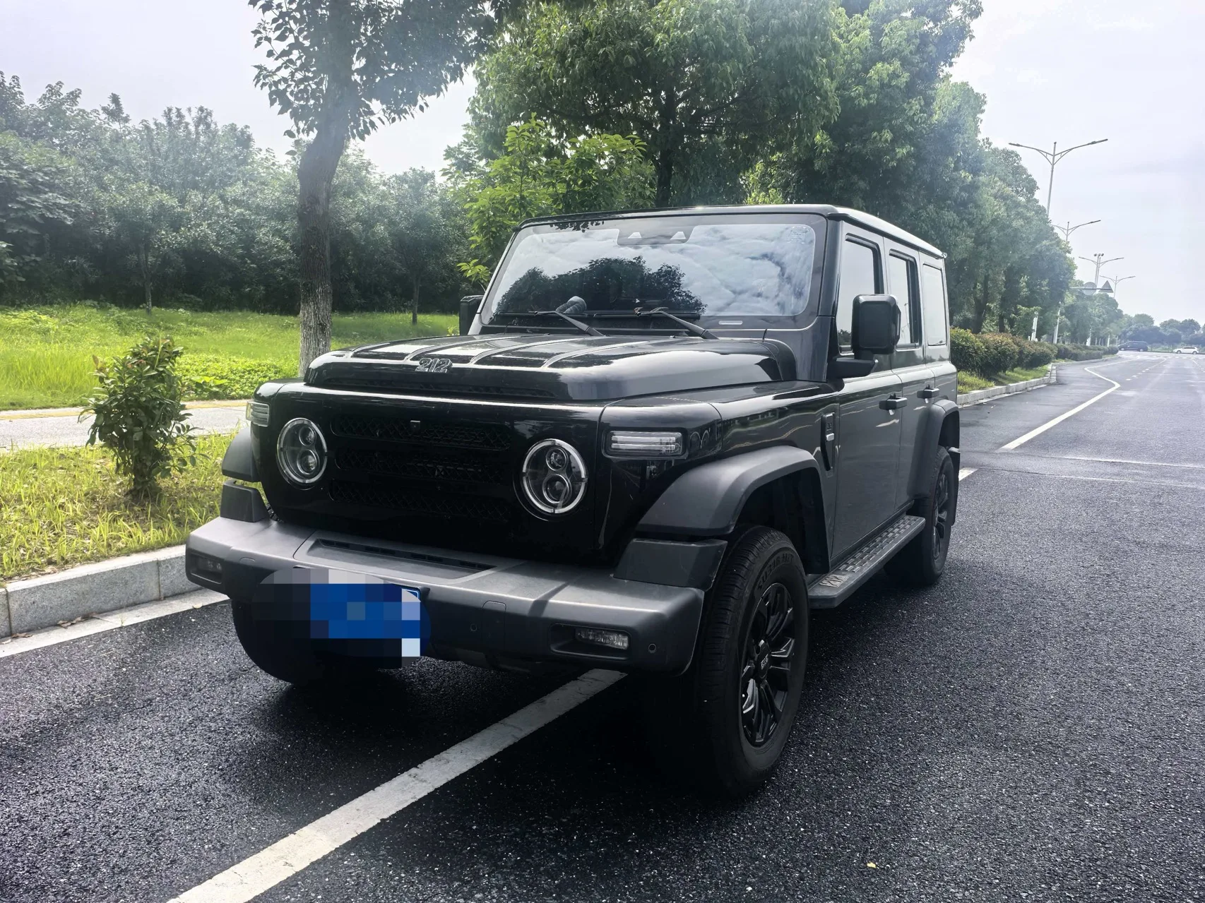 212 2024 Explorer T01 2.0T Automatic