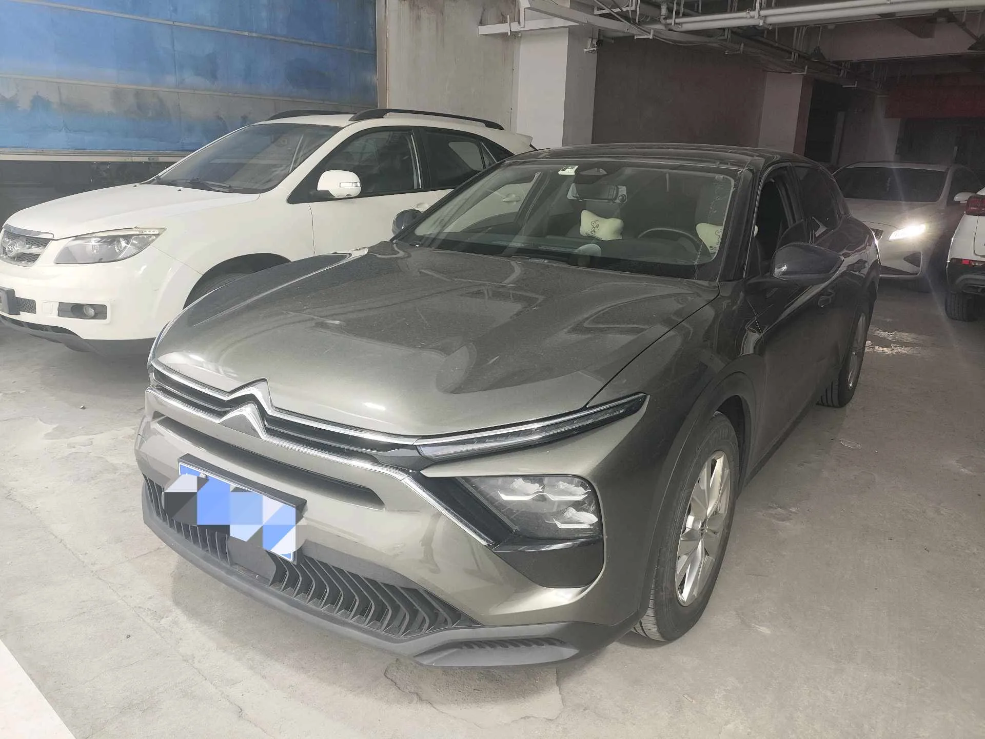 Citroën 2025 C5 X 1.6T Overseas Version Automatic