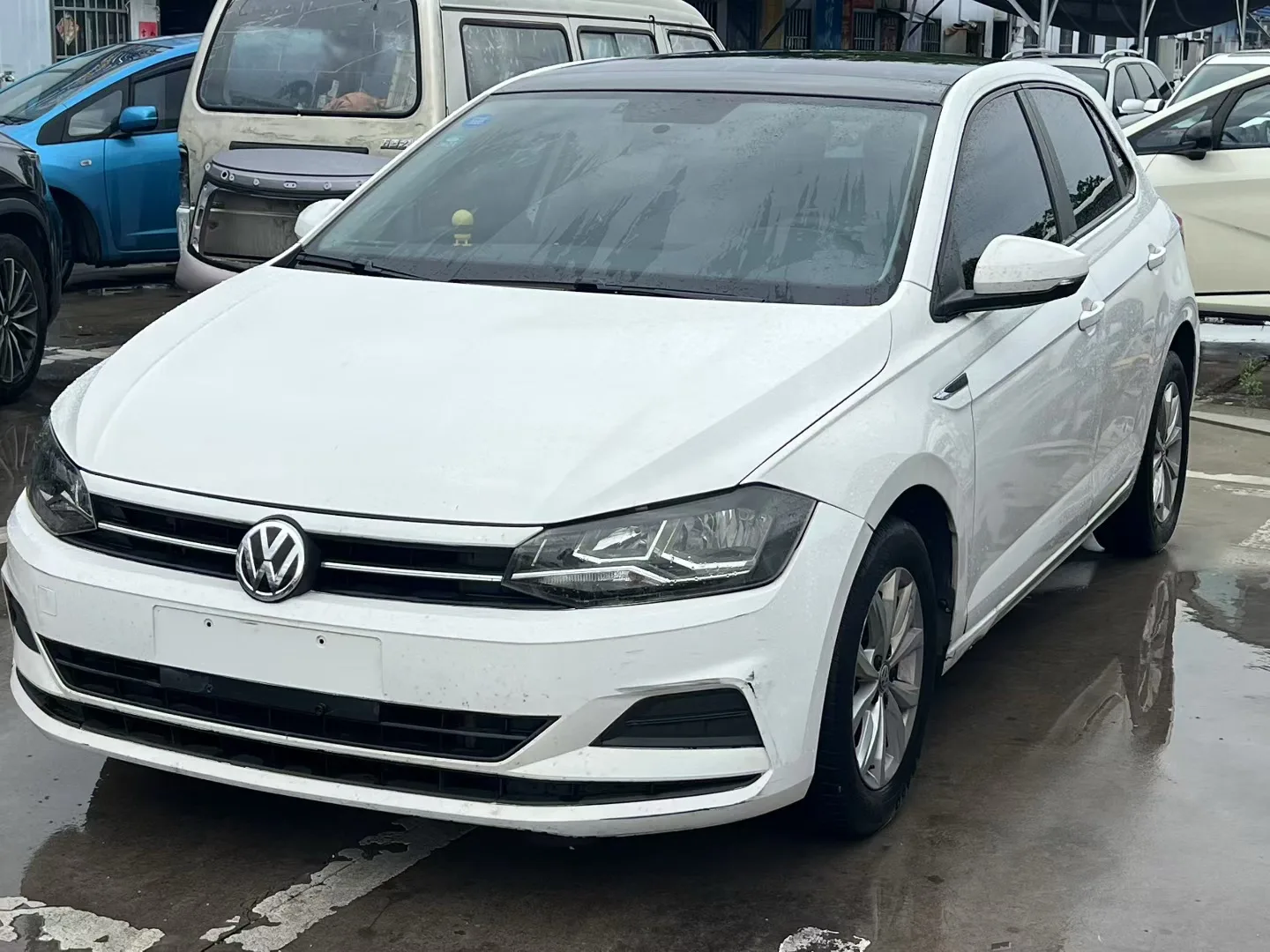2019 Polo Plus 1.5L Automatic Colorful Technology Edition