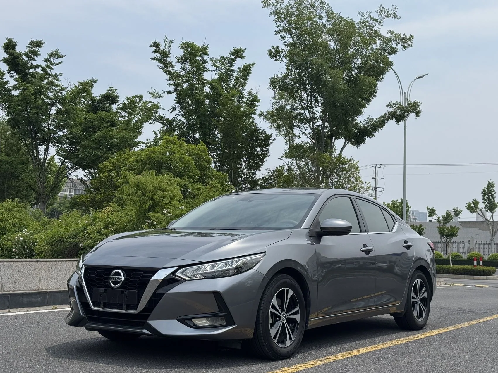 Nissan Sylphy 2022 1.6L XL CVT Enjoy Edition