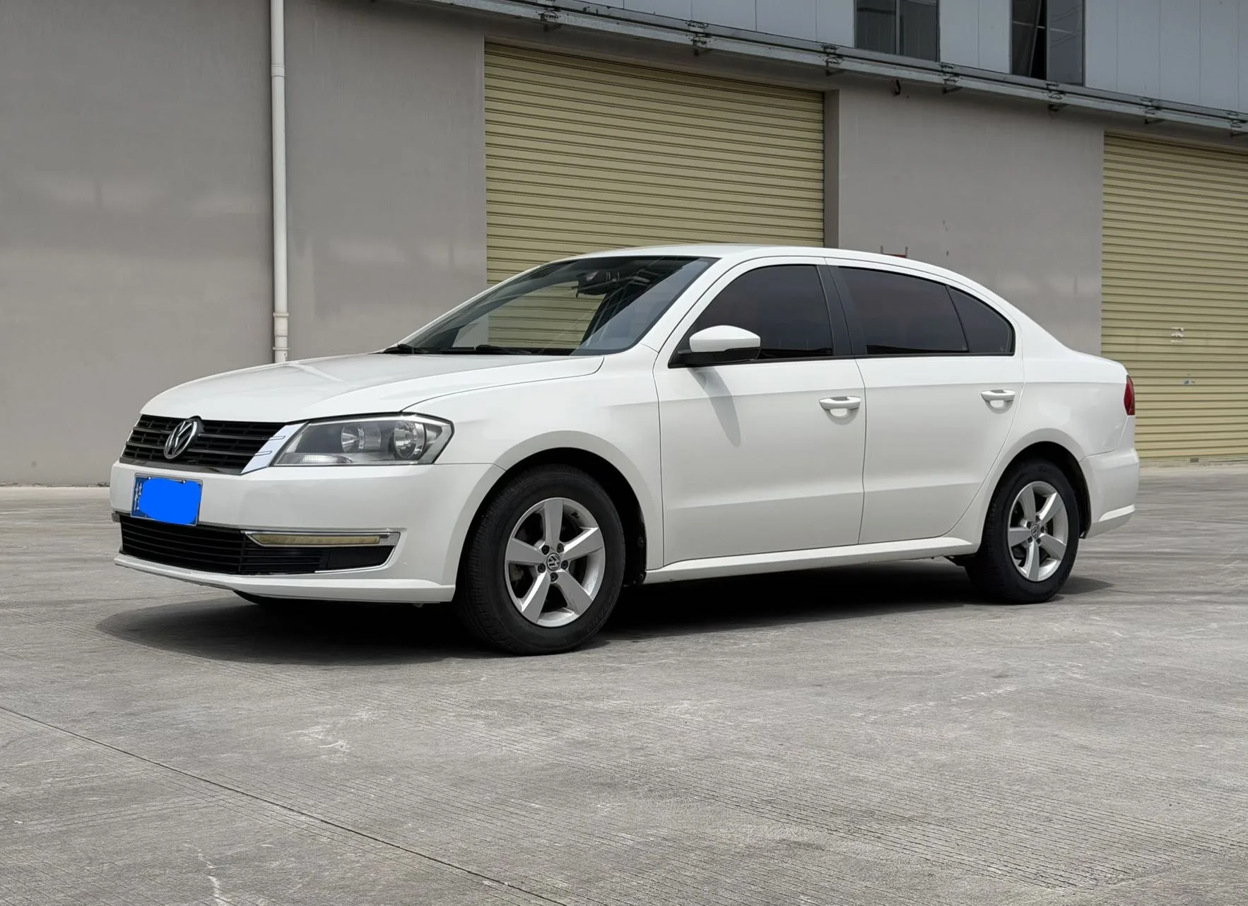2013 Volkswagen Lavida Classic Facelift 1.6L Automatic Fashion Edition