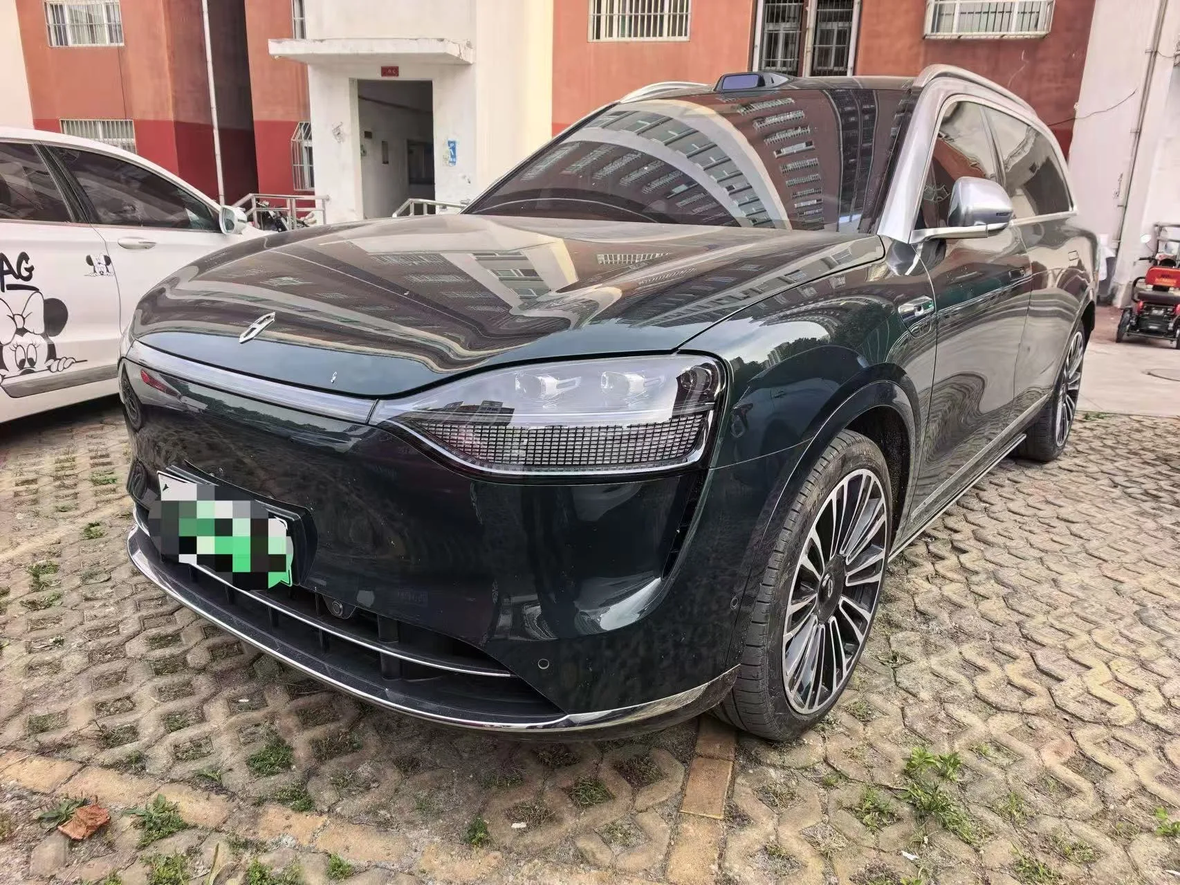 Wenjie M9 2024 Ultra Range Extended Edition 42kWh