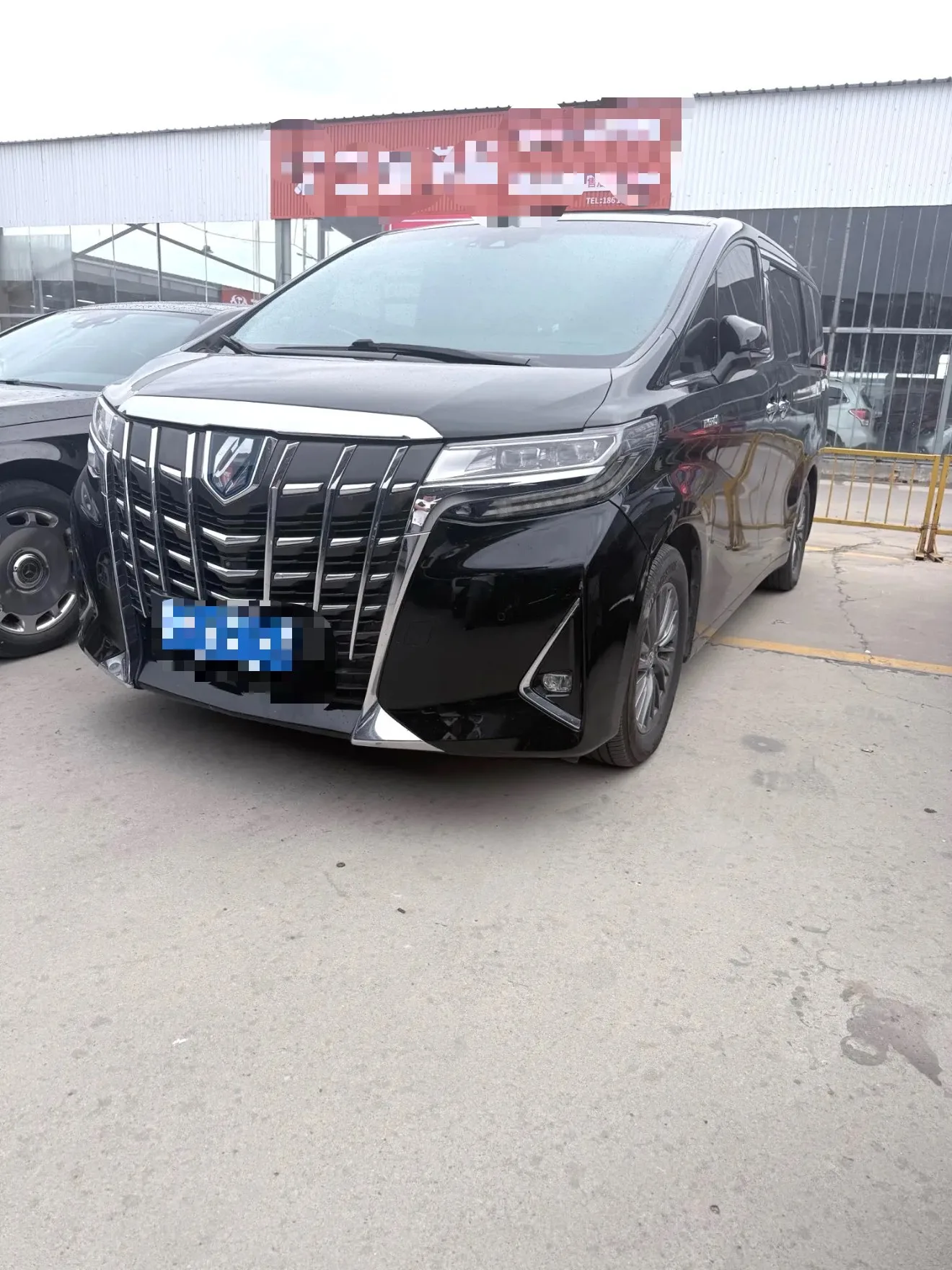 Alphard 2019 Hybrid 2.5L Premium Edition