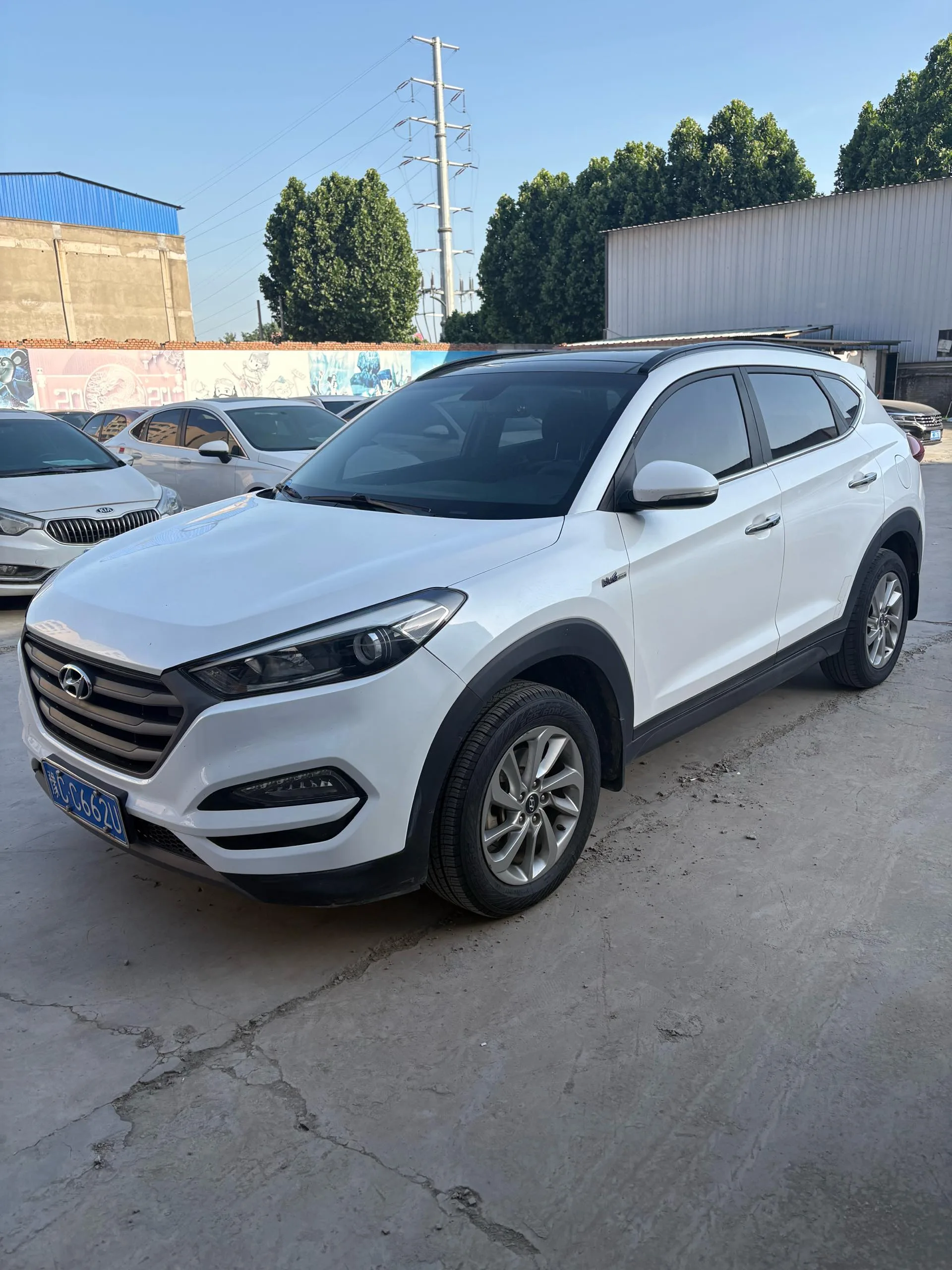 Tucson 2015 1.6T Dual-Clutch Two-Wheel Drive Intelligent Model