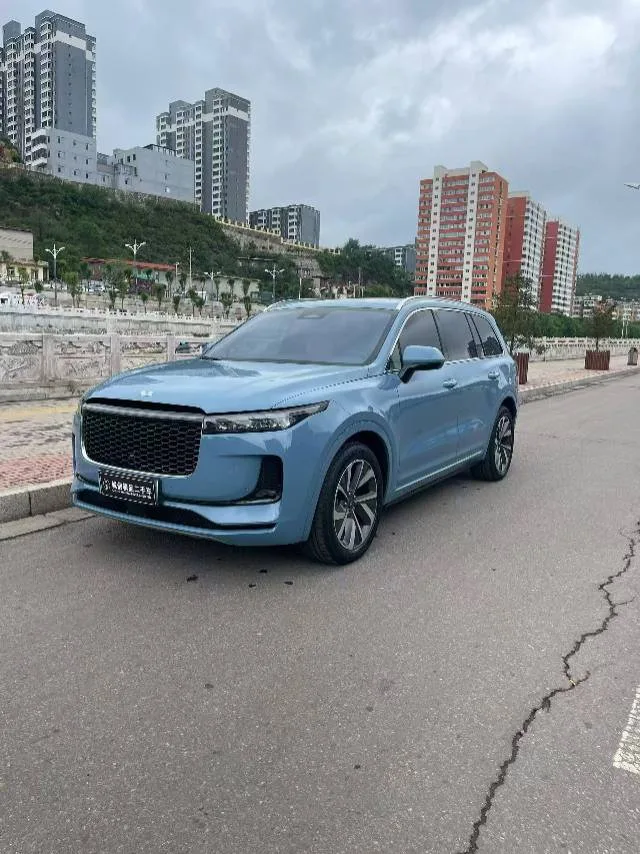Li Auto ONE 2021 Extended Range 6-Seater Version