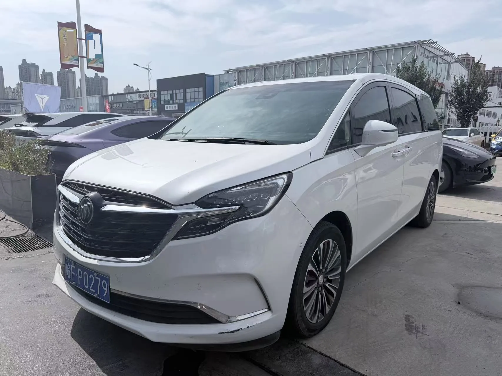 Buick GL8 2021 ES Avantgarde 653T Luxury