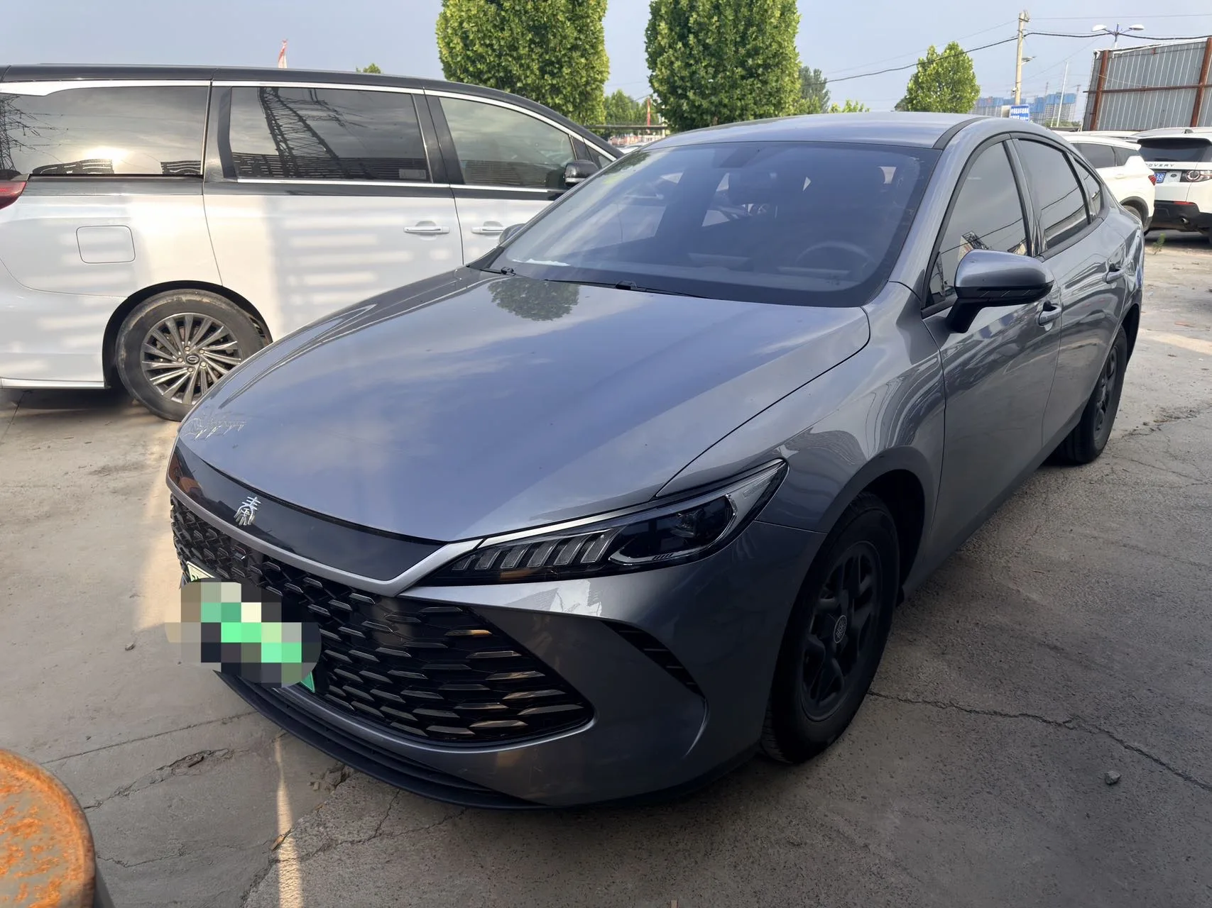 BYD 2025 Qin PLUS DM-i 1.5 CVT Intelligent Driving Edition 55KM Leading Model Automatic