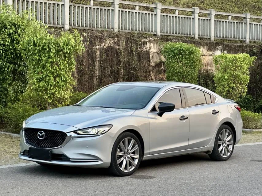 Mazda6 Atenza 2020 2.5L Blue Sky Sport Edition