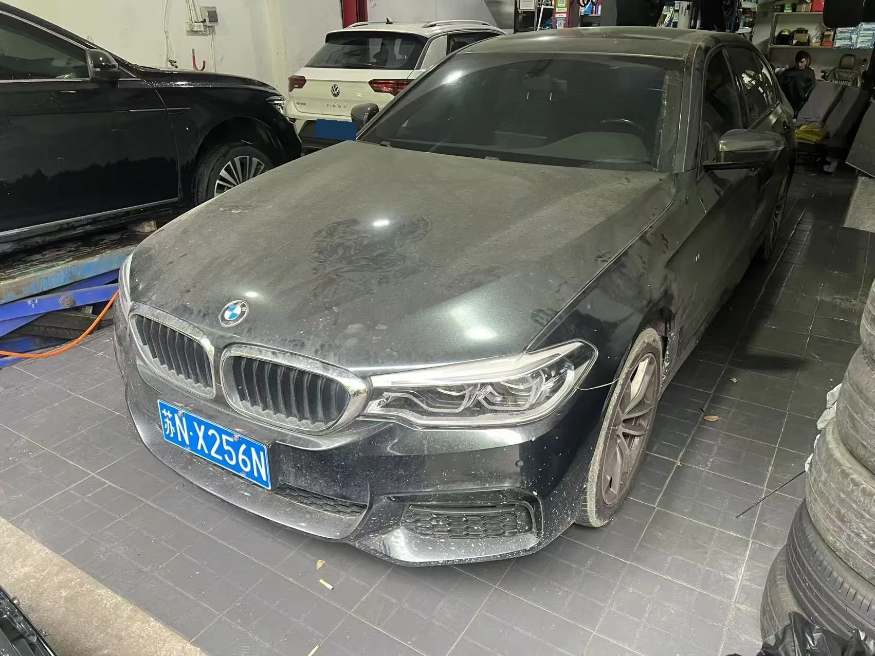 2018 BMW 5 Series 525Li M Sport Package