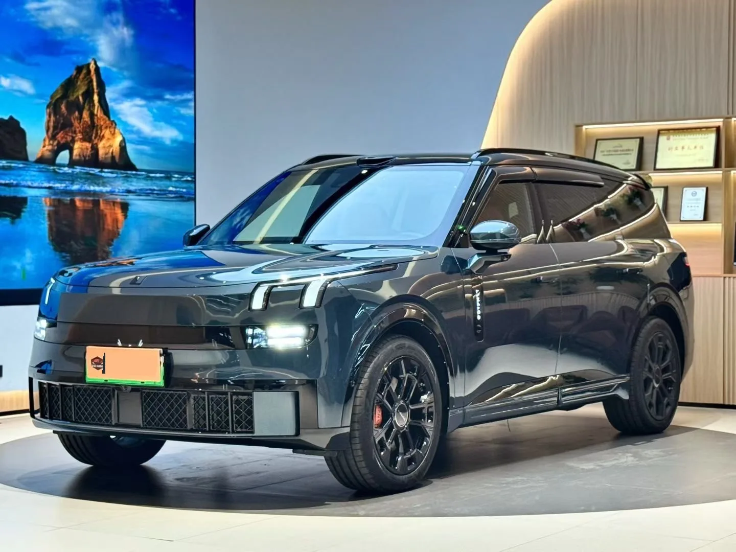 Lynk & Co 900 2025 Model Year 1.5T Ultra