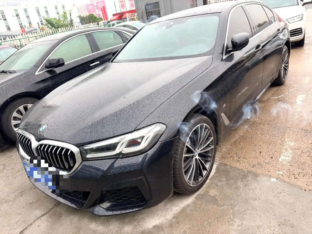 BMW 5 Series 2022 Facelift II 530Li Leading Model M Sport Package