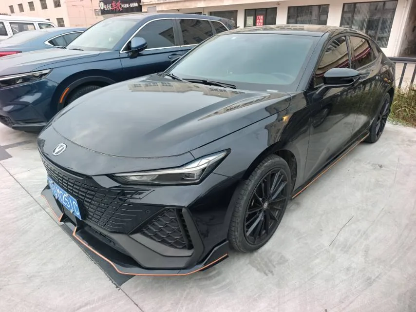 Changan UNI-V 2022 2.0T Leading Speed Edition