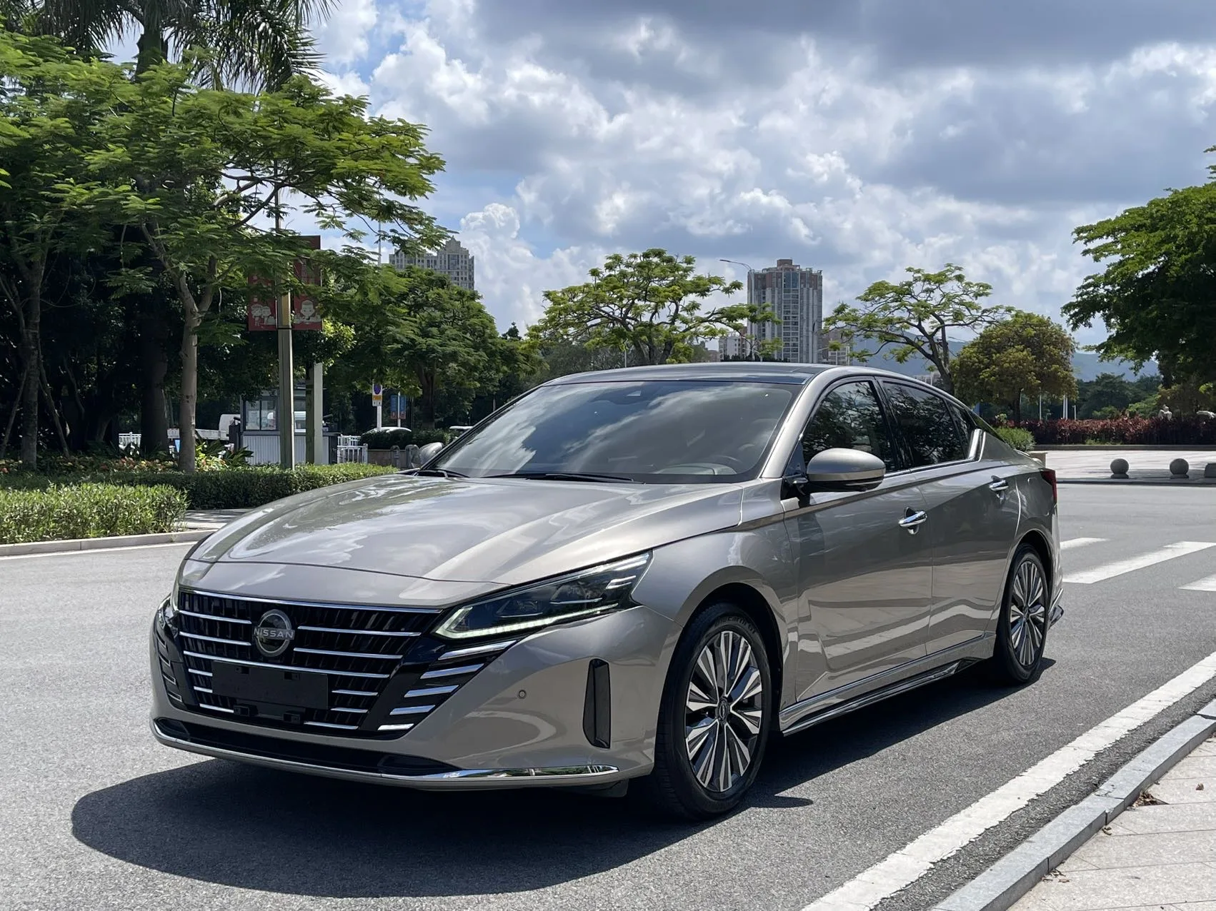 Nissan Teana 2022 2.0L XL-Upr Premium Edition