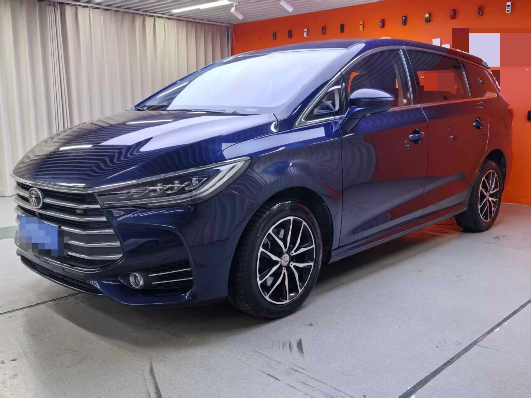 Song MAX 2017 1.5T Automatic Intelligent Luxury 7-Seater