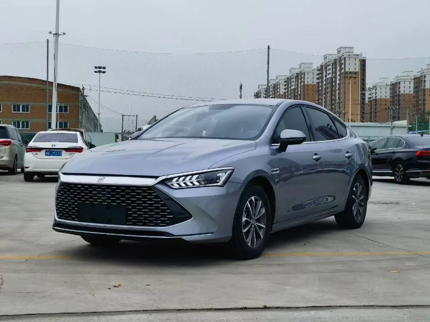 BYD 2024 Qin PLUS DM-i 1.5 CVT Glory Edition 55KM Leading Model Automatic