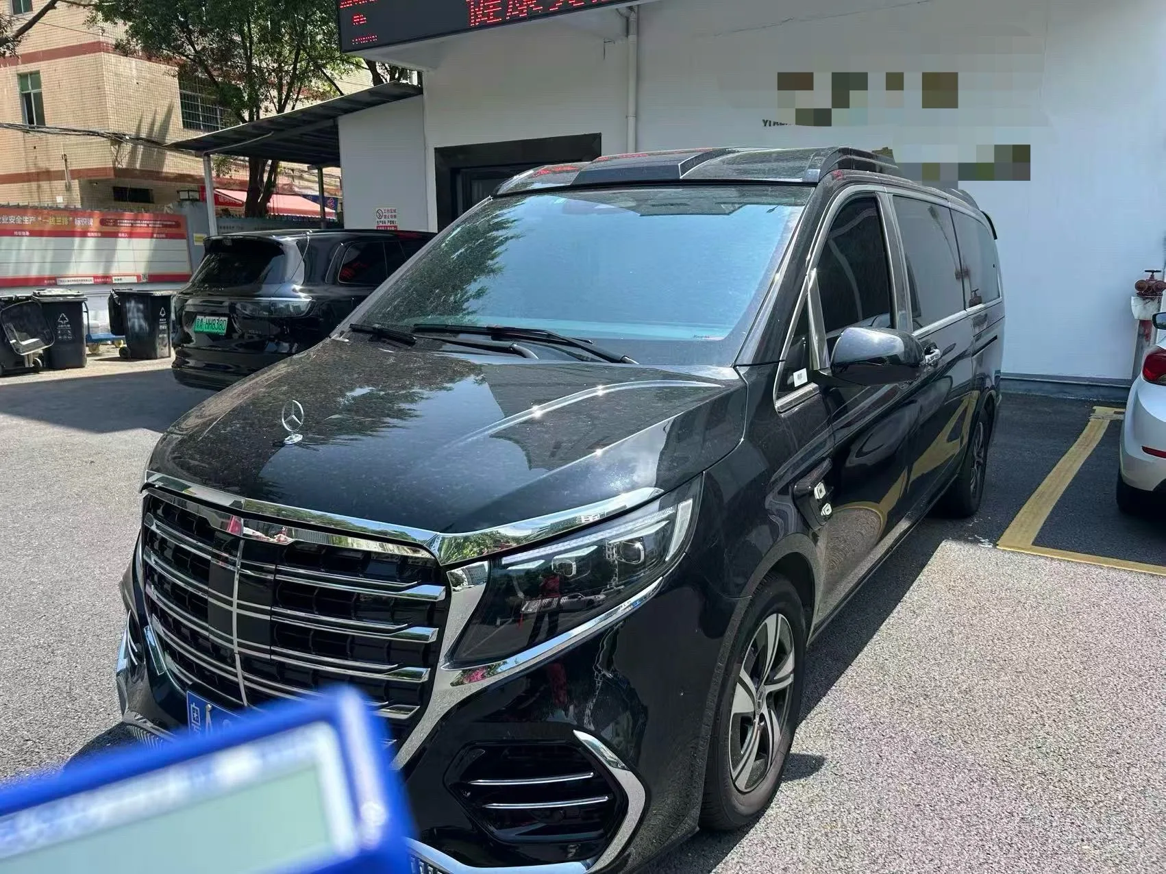 Mercedes-Benz 2024 Vito 2.0T Business Edition 7-seater Automatic