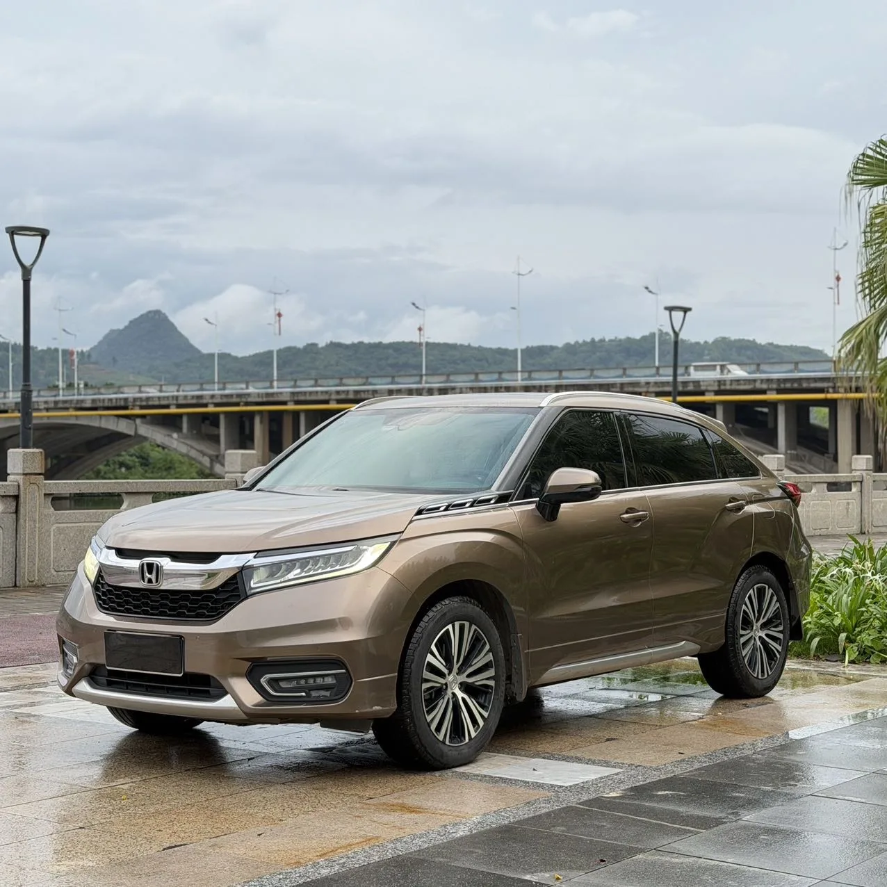 2017 Honda Avancier 370TURBO 4WD Premium Edition