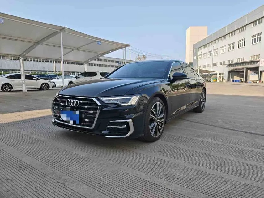 Audi A6L 2022 Facelift 40 TFSI Luxury Dynamic