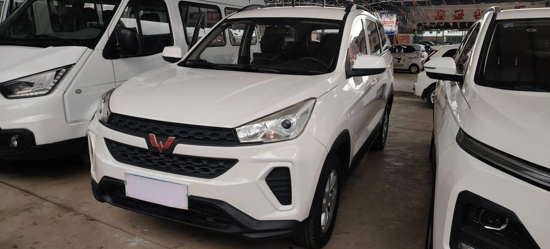 Wuling 2019 Hongguang S3 1.5 Standard Manual Transmission