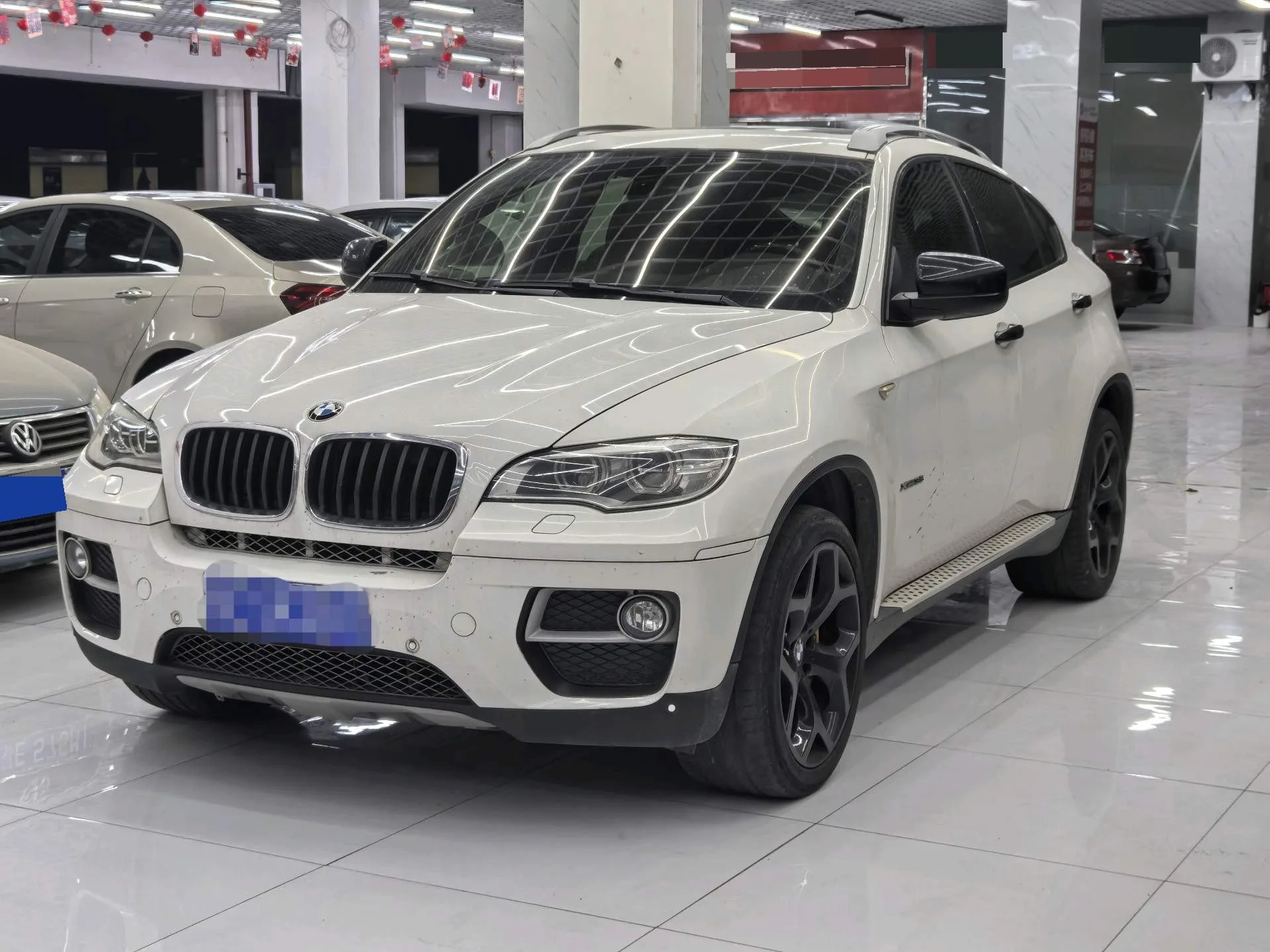 BMW X6 (Imported) 2013 Model Year, US-Spec, 3.0T, US-Spec Version, Automatic Transmission