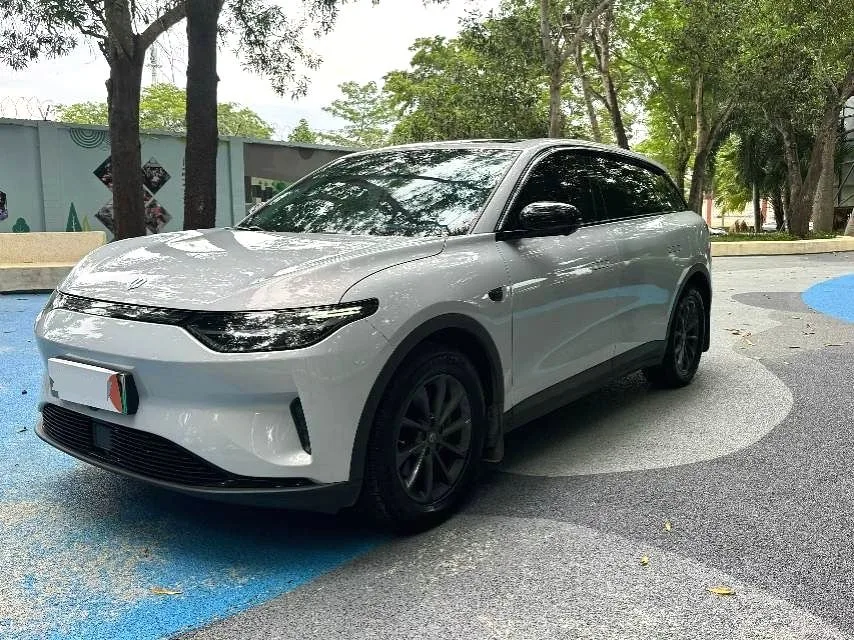 Leapmotor C11 2024 Model Year, All-Electric, 515 Smart Edition