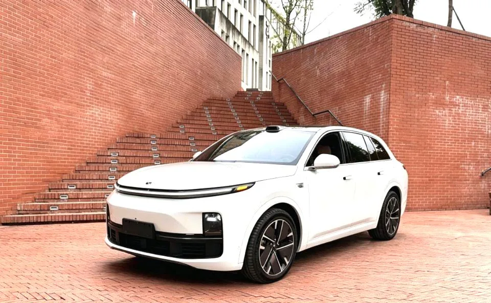 Li Auto 2025 L8 Ultra Smart Refresh Edition (Automatic Transmission)