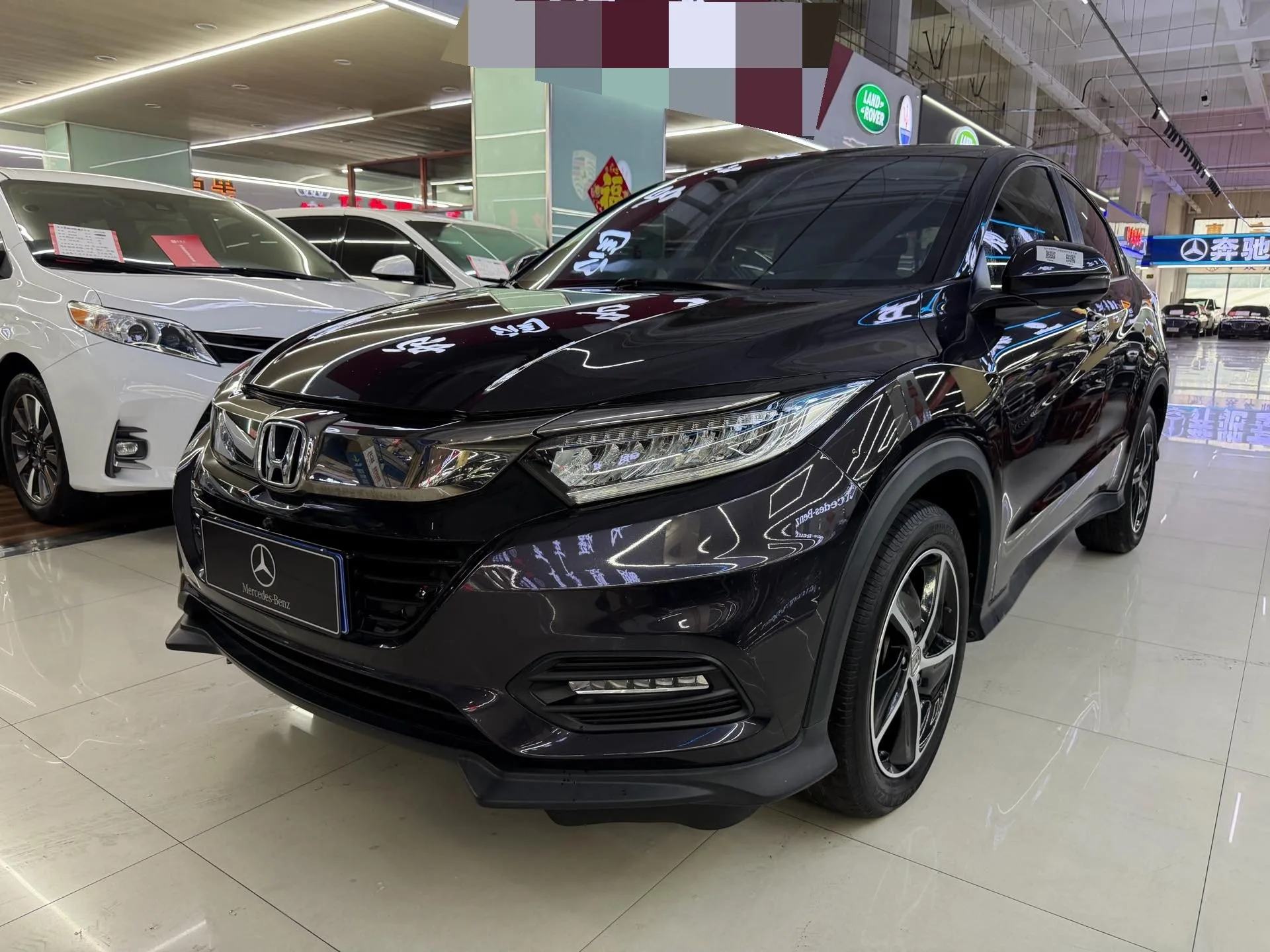 Vezel 2022 1.5L CVT Phantom Night Pioneer Edition