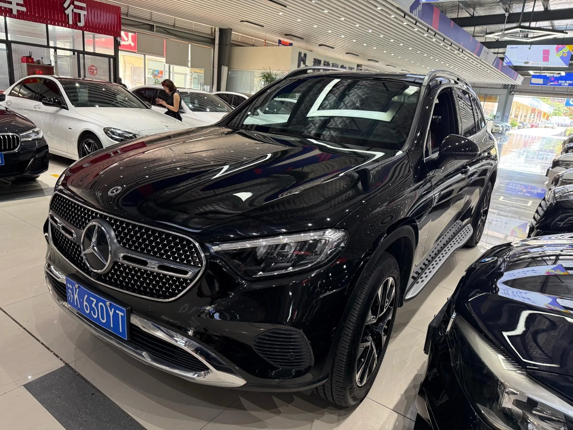 Mercedes-Benz 2024 GLC 260 L 4MATIC 48V 2.0T Dynamic 5-seater Automatic