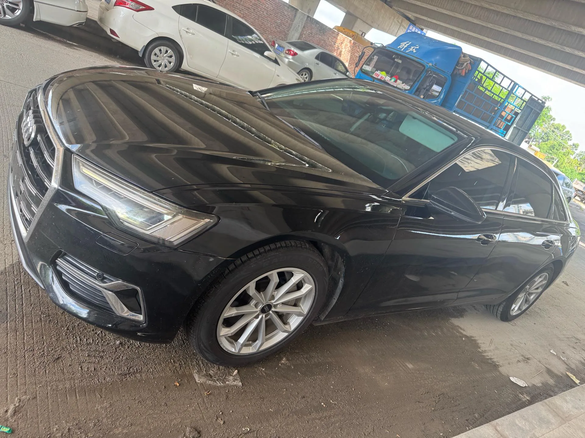 Audi A6L 2022 Facelift 40 TFSI Luxury Elegance