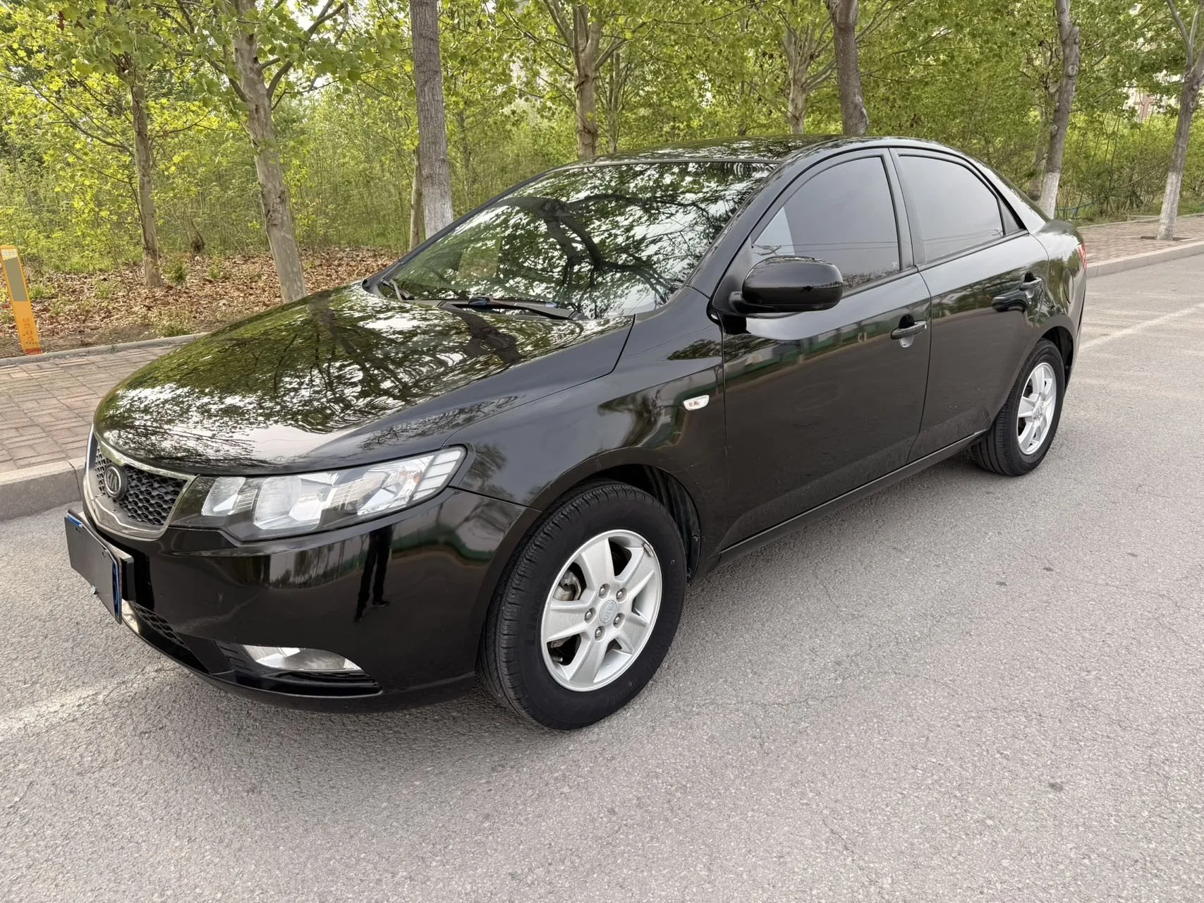 2012 Forte 1.6L AT GL Commemorative Edition