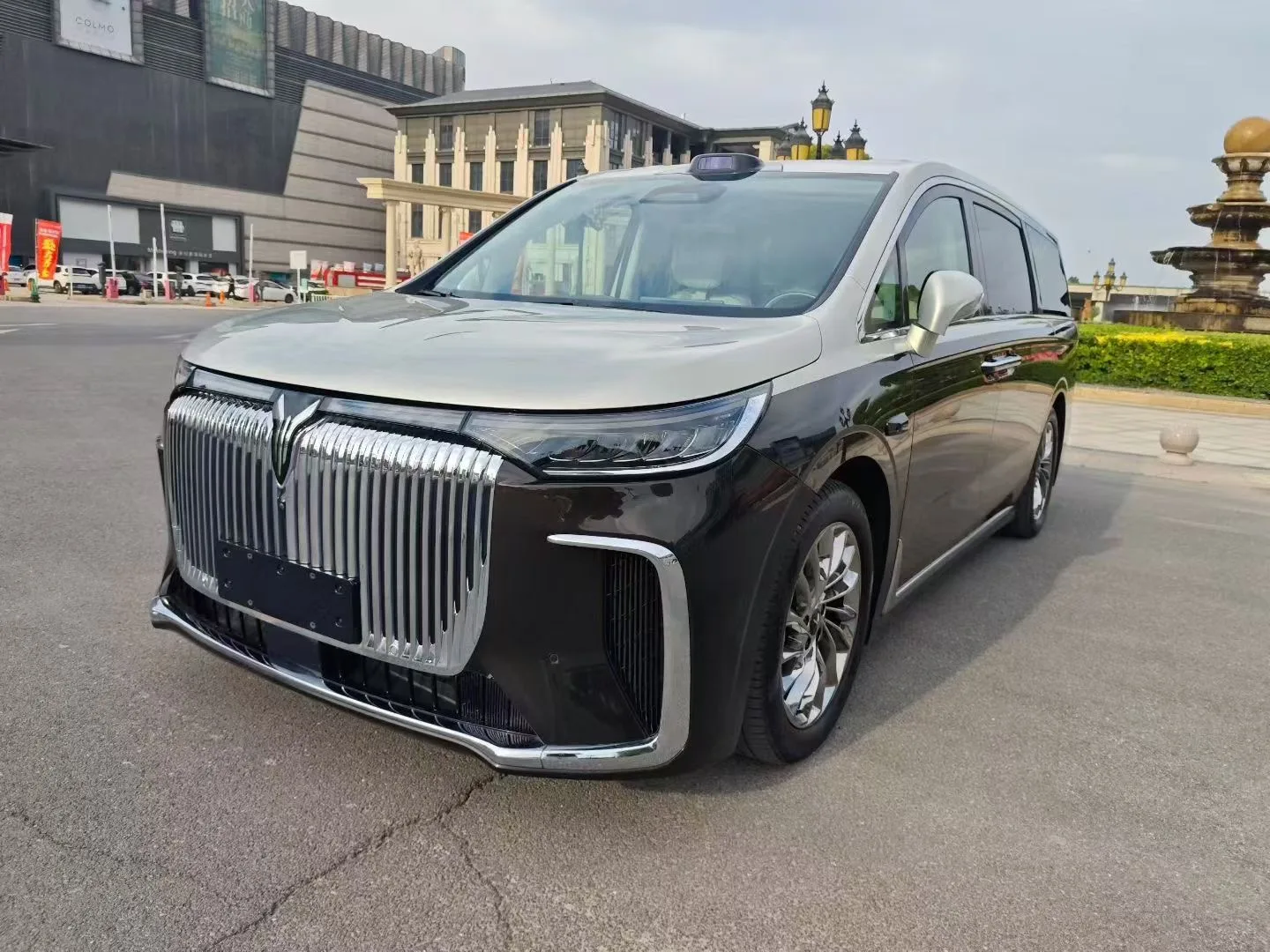LanTu 2025 Dreamer AWD Flagship Qiankun Edition, Automatic Transmission