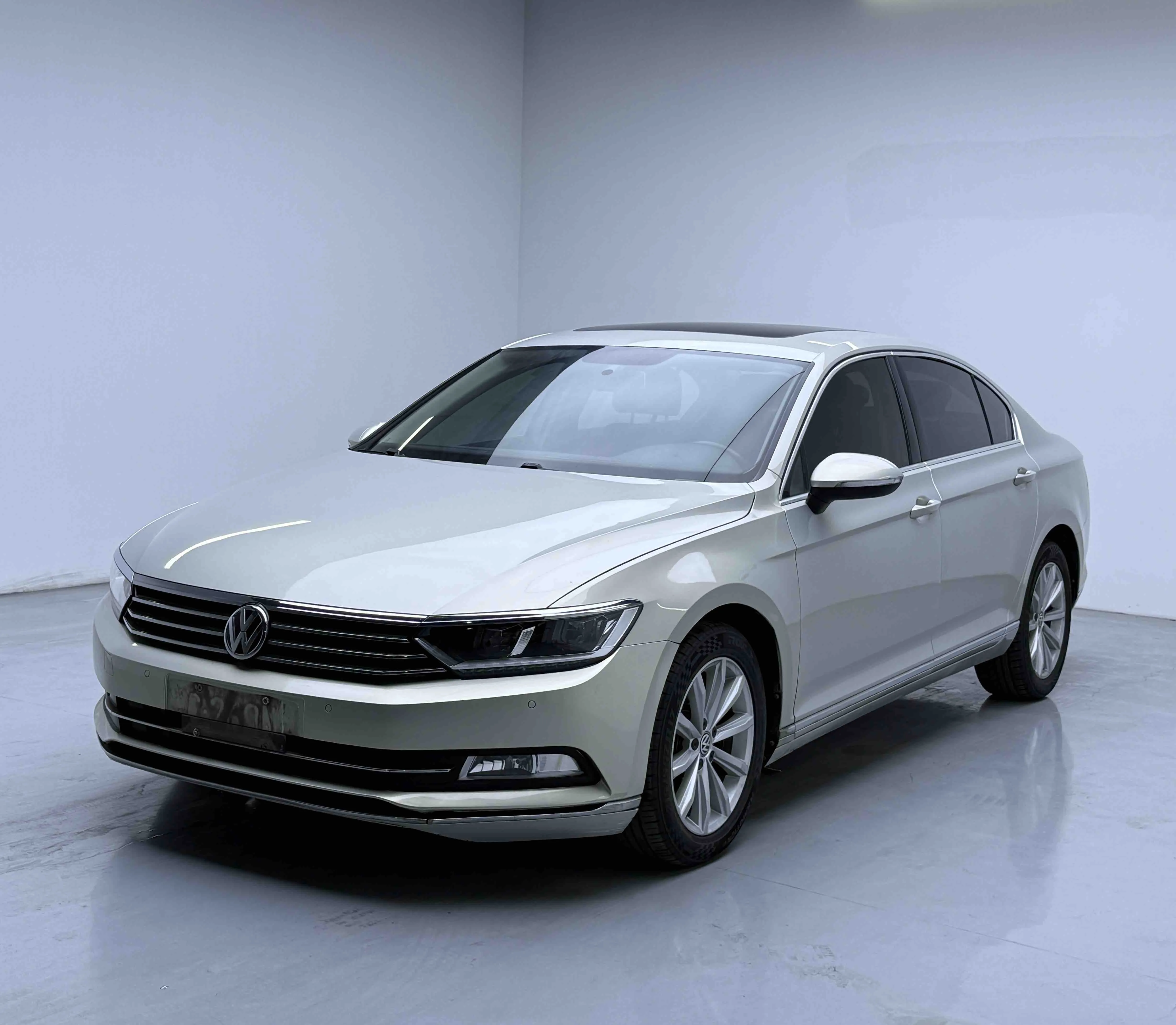 2019 Volkswagen Magotan 330TSI DSG Leading Edition (National V Emission Standard)