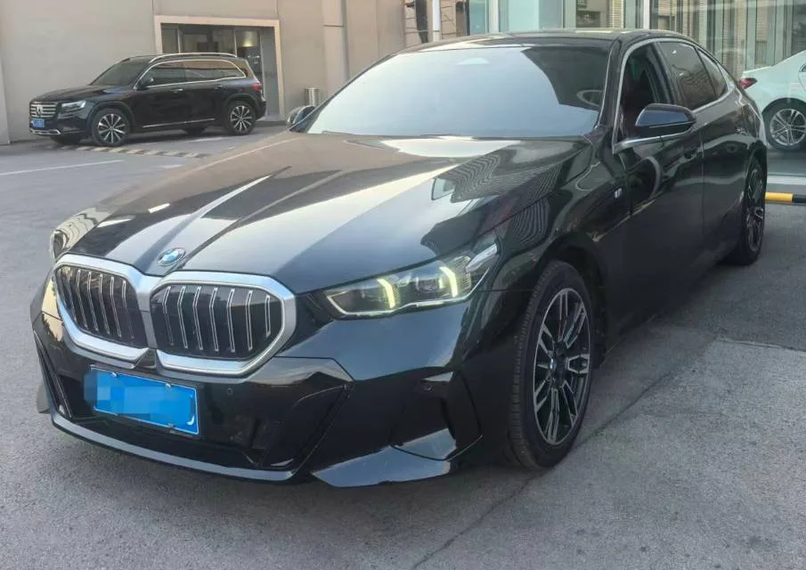 2024 BMW 5 Series 530Li 48V 2.0T Leading M Sport Package Automatic