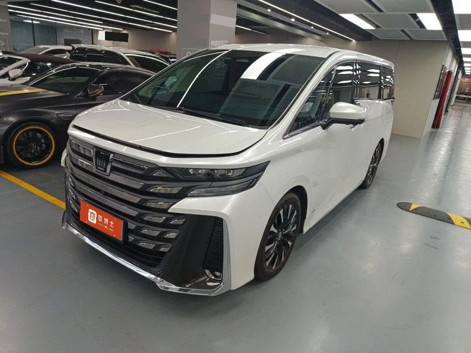Toyota Vellfire (Imported) 2024 Crown Vellfire 2.5 CVT Supreme Executive Edition Automatic Transmission