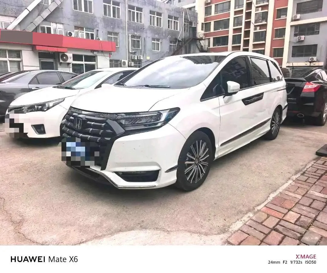 Elysion 2022 2.0L e:HEV Luxury First Edition