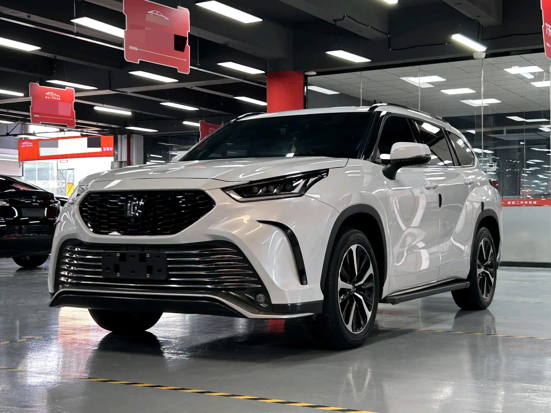 Crown Land Cruiser 2022 2.0T Sporty Edition